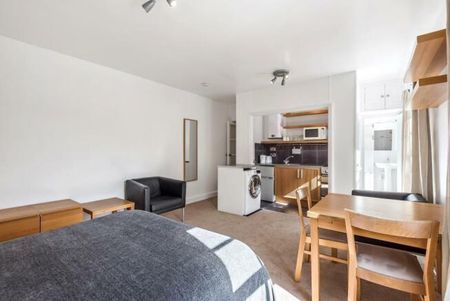 Studio to rent - Photo 2