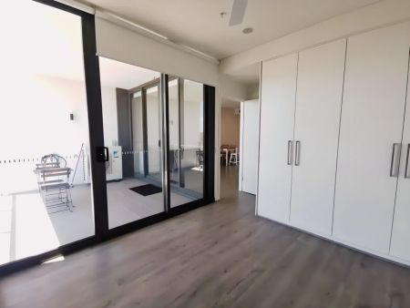 2Bedrooms, 2Bathrooms - Photo 3