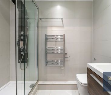 3 Bedroom Flat To Let - Photo 1