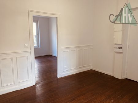 Location Appartement 2 pièces 46m² NOGENT SUR SEINE 10400 - Photo 3