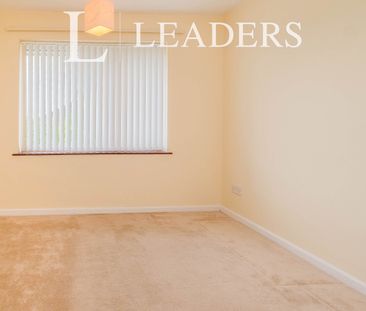 3 bedroom house to rent Speke Road, Woolton, L25 - Photo 3