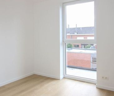 Woning te huur in Wevelgem voor € 945 met 4 slaapkamers - Photo 4