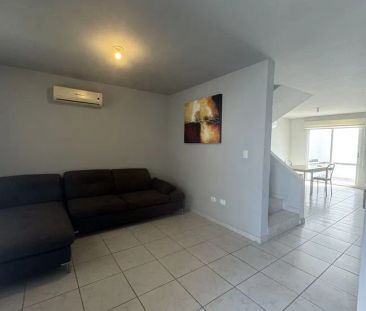 Casa en Renta en Almería, Apodaca, Nuevo León - Photo 2