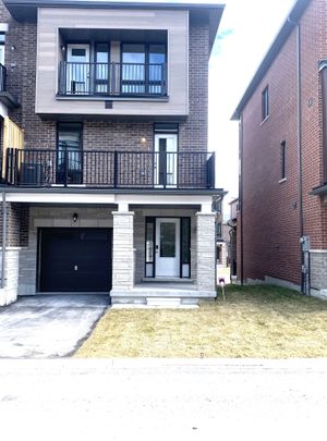 For Lease - 522 Danks Ridge Drive, Ajax, Ontario - Photo 1