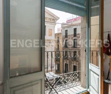 Barcelona - Photo 2