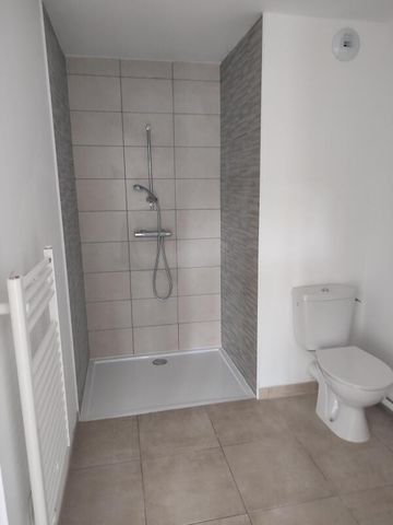 Location Appartement 1 pièce 32m² LUCE 28110 - Photo 3