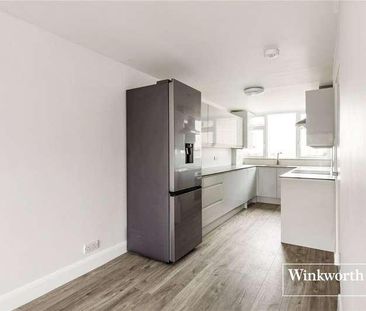 Nether Street, London, N3 - Photo 1