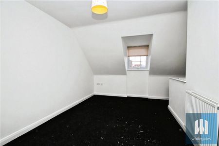 Bishops Way, Castleford, West Yorkshire, WF10 - Photo 3