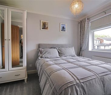 4 bedroom detached house to rent - Photo 5