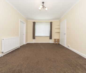 Price £995 pcm - Available Now - Unfurnished - Photo 5
