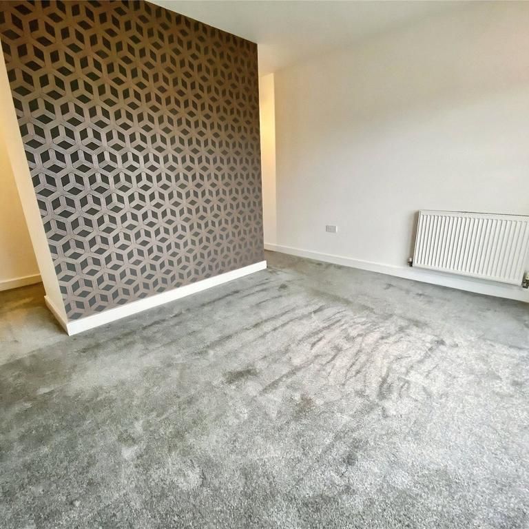 2 bedroom house to rent - Photo 1