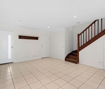 2/15 Grosvenor St, QLD, 4105, Yeerongpilly - Photo 1
