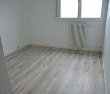 Location Appartement 3 pièces 64m² - Photo 2