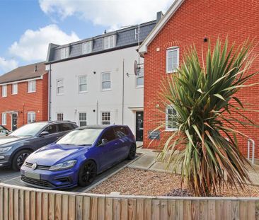 2 bedroom flat to rent - Photo 3