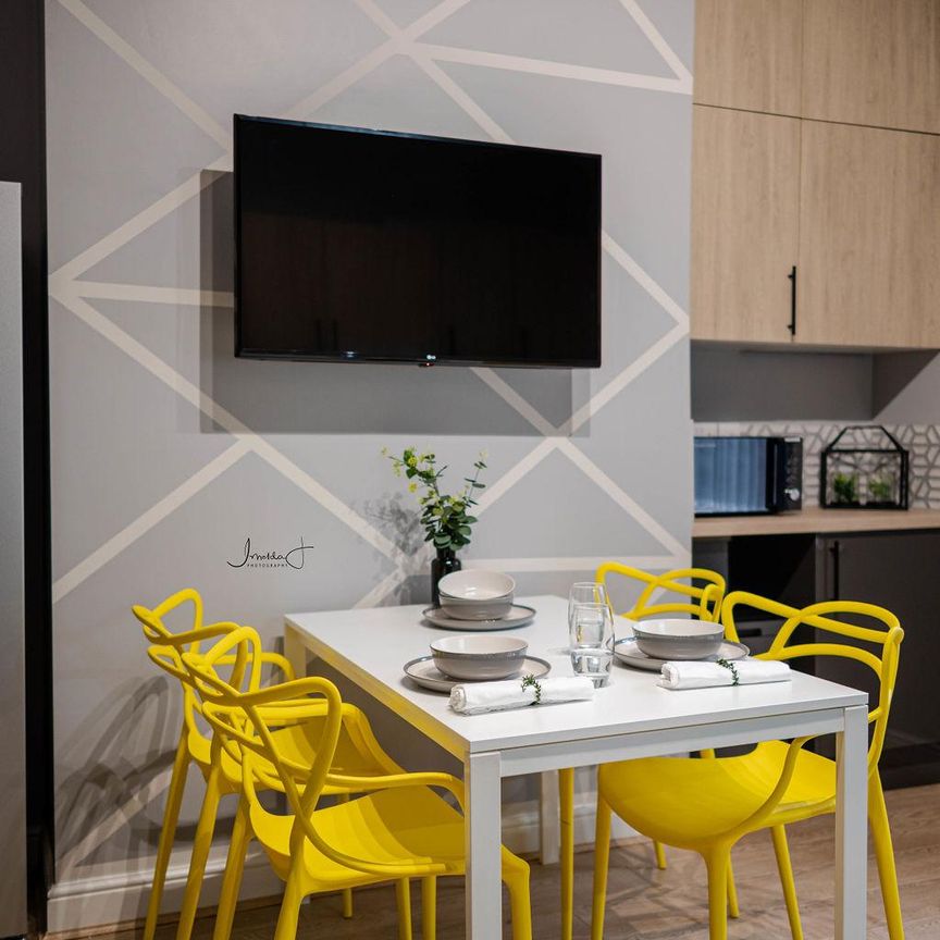 Park Street - Photo 1