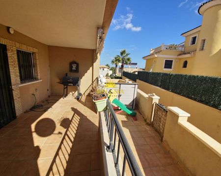 2 BEDROOM GROUND FLOOR BUNGALOW - ORIHUELA COSTA - Photo 5