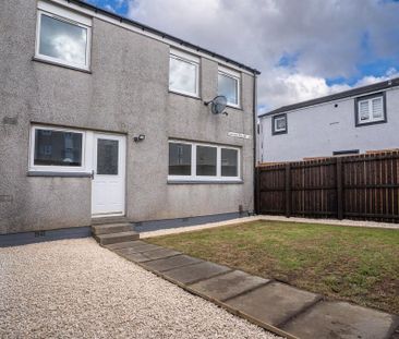 2 bedroom end of terrace house to rent - Photo 2