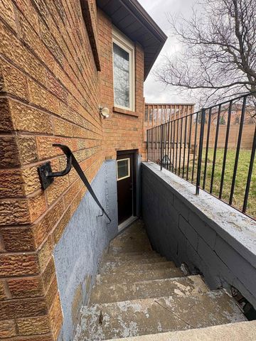 For Lease - Bsmt 48 48 Marchwood Crescent, Richmond Hill, Ontario - Photo 2