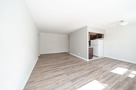 For Lease - 799 Robinson Street Unit# 9, Burlington, Ontario - Photo 3