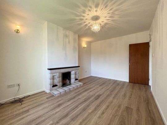 2 Downshire Court, Banbridge, BT32 3JG - Photo 1