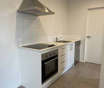 108/28C Eileen Newey Place, Henderson - Photo 4
