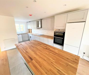 3 bedroom end of terrace house to rent - Photo 6