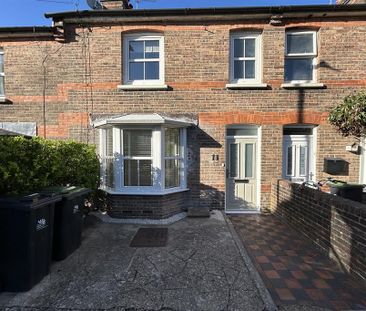 2 bedroom terraced house to rent - Photo 1