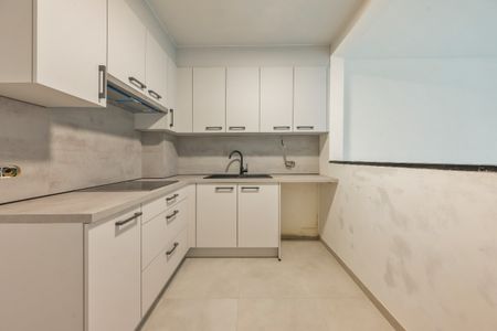 Instapklaar 2 slaapkamer appartement in Burcht - Photo 3