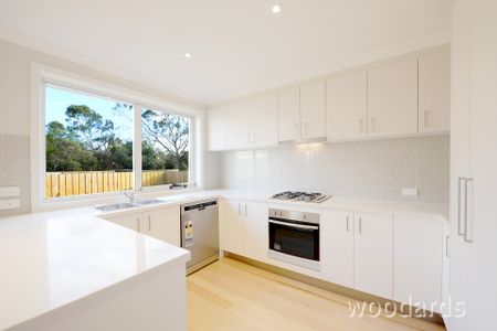 Lifestyle & Location! - Photo 4