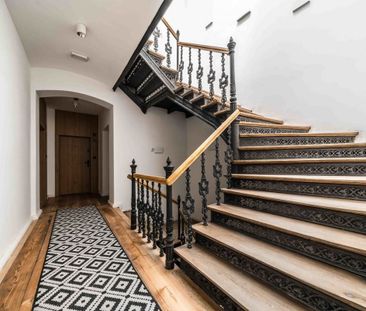 kawalerka kamienica winda Stare Miasto 25 m² - Photo 3