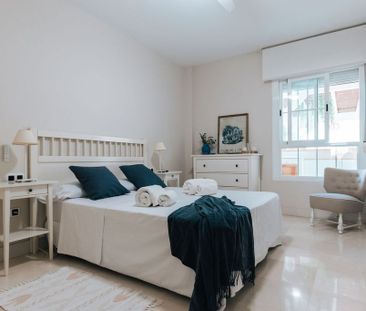 2 room luxury Apartment for rent in Marbella, Andalusia - Photo 4