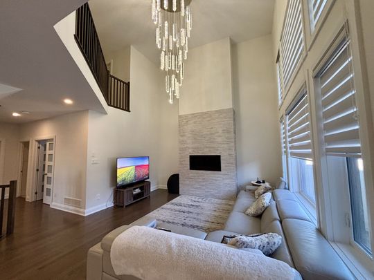 For Lease - 561 Honeylocust Avenue, Kanata, Ontario - Photo 1