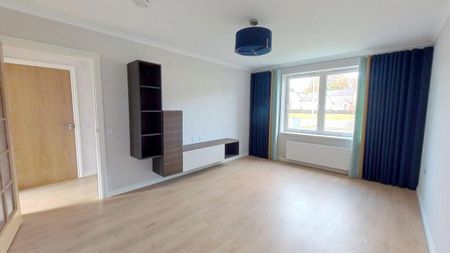 4 bedroom detached house to rent - Photo 2