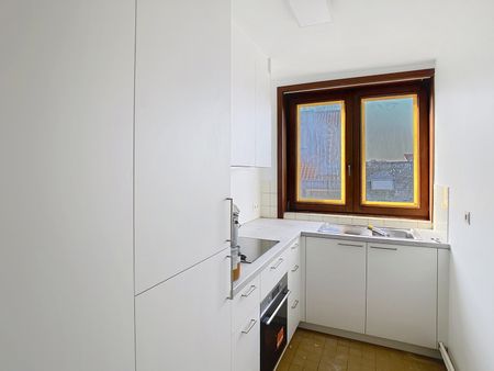 Instapklaar appartement met 2 slaapkamers op toplocatie! - Foto 2