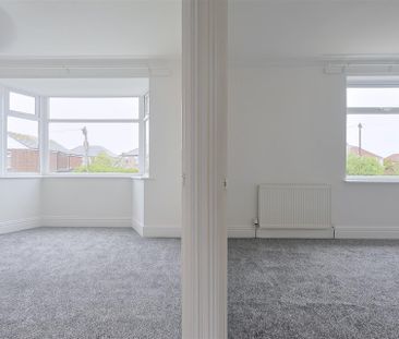 2 bedroom Flat to rent in Whinneyfield Road, Walkergate, Newcastle ... - Photo 1