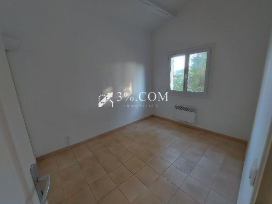 3%.COM : MARSEILLE 13009 LOCATION BELLE VILLA T4 AVEC CHEMINEE ET GARAGE PROCHE LUMINY - Photo 1