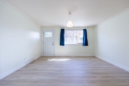 Maison de plain-pied à louer - Brossard (Noms de rues (P)) Maison de plain-pied à louer - Brossard (Noms de rues (P)) - Photo 5