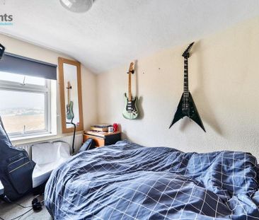 4 bedroom terraced house to rent - Photo 1