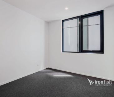 3 Bed, 2 Bath - Photo 6