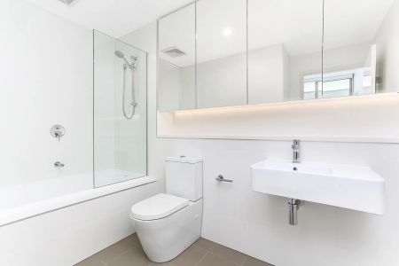 ARCHITECTURALLY-DESIGNED LUXURY APARTMENT WITH A PEACEFUL, LEAFY OUTLOOK | 2 BEDROOM WITH STUDY - Photo 5