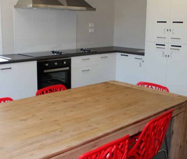 Modern Studio Apartment - Utilities Included - Photo 4