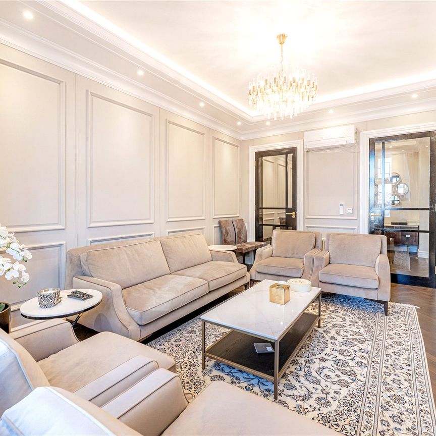 Stunning Four-Bedroom Lateral Apartment in the Heart of Marylebone - Photo 1