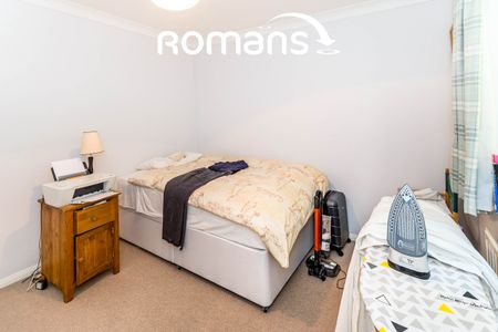 2 bedroom maisonette to rent - Photo 2