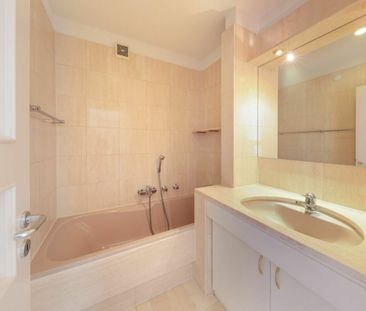 Exklusive Attikawohnung mit unverbaubarem Seesicht und privatem See... - Photo 4