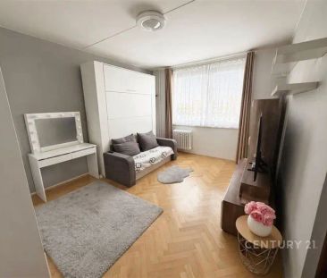 Pronájem bytu 1+1 s balkonem ve vyhledávané lokalitě Olomouc, Brněn... - Photo 1