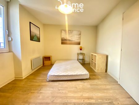 Location Appartement 2 pièces 40m² VALENCE 26000 - Photo 2