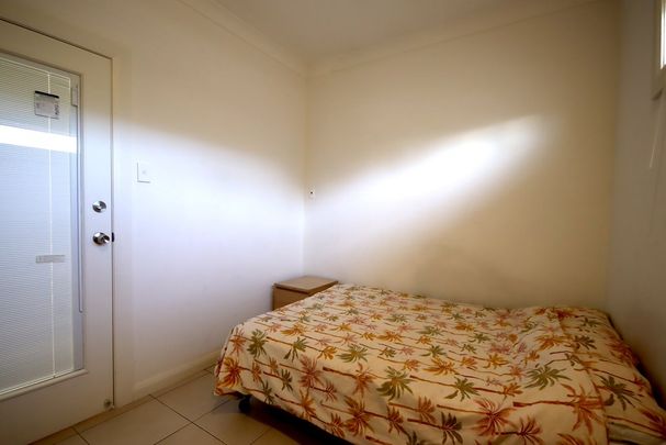 7-bedroom shared house / townhouse, Gameau Rd - Photo 1