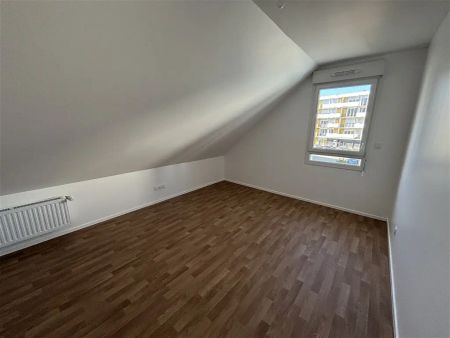 Location appartement 4 pièces - 87m² à Ploufragan (22440) - Photo 2