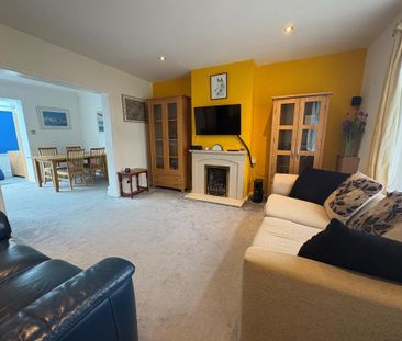 3 bedroom end of terrace house to rent - Photo 6