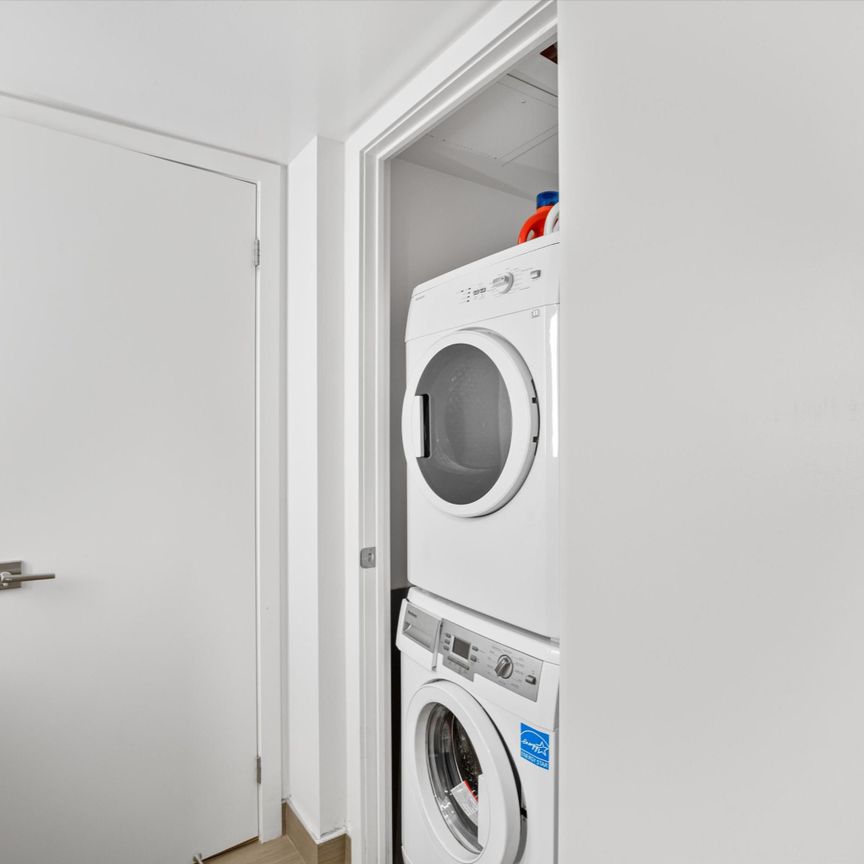 For Lease - 188 Cumberland Street Unit# 604, Toronto, Ontario - Photo 1